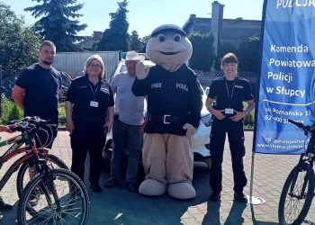 Z policjantami znakowali rowery