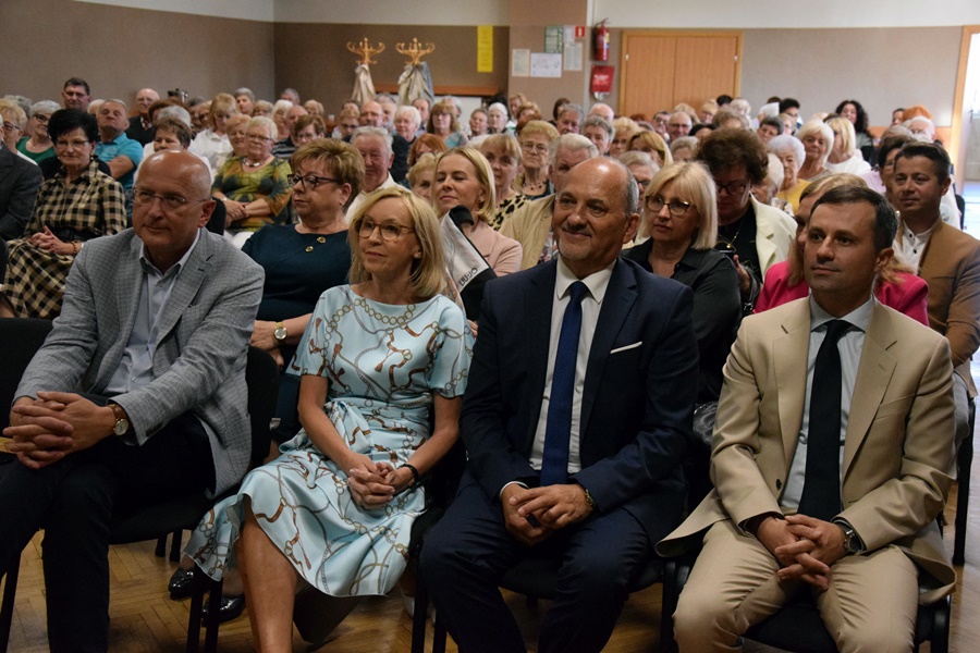 Ponad 700 godzin zajęć… Strzałkowski Uniwersytet Trzeciego Wieku zakończył rok ZDJĘCIA