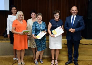 Ponad 700 godzin zajęć… Strzałkowski Uniwersytet Trzeciego Wieku zakończył rok ZDJĘCIA