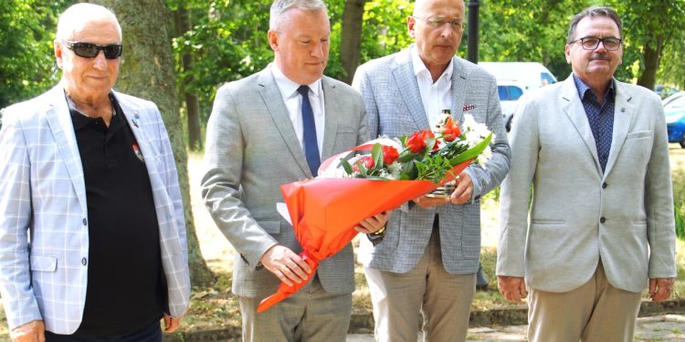 Oddali hołd ofiarom „Krwawej niedzieli”