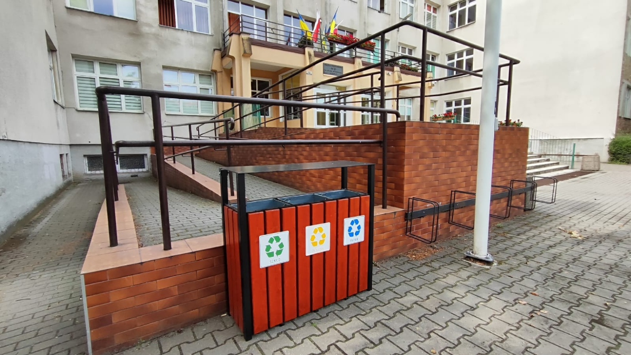 – Segregujmy odpady „na mieście” – zachęca burmistrz