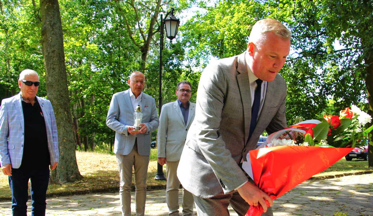 Oddali hołd ofiarom „Krwawej niedzieli”