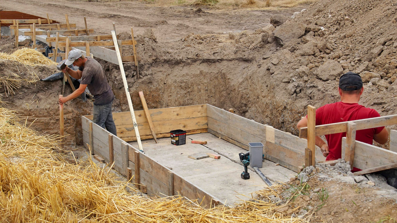 Trwają prace na cmentarzu