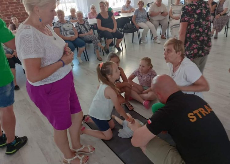 Strażacy szkolili mieszkańców