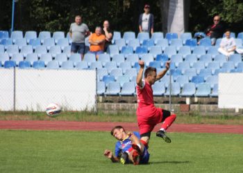 Czarni ogrywają SKP