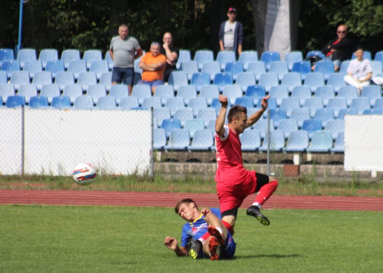 Czarni ogrywają SKP