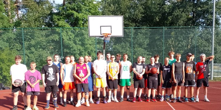 Dziewięć drużyn w drugiej serii