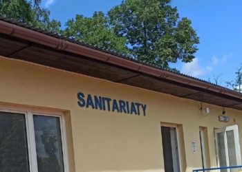 Toalety w Powidzu będą za darmo. Tylko teraz