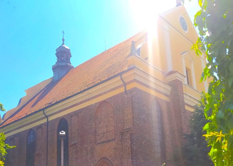 Ogromne pieniądze na kościoły