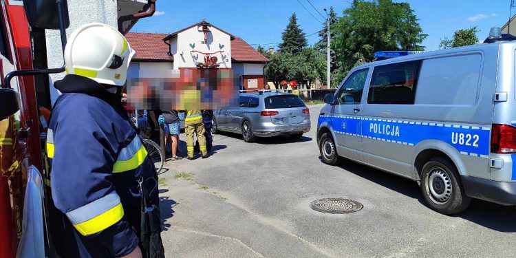 Groźnie w Piotrowicach. Tuż obok remizy