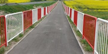 Budowa ścieżki zawieszona. Dlaczego?