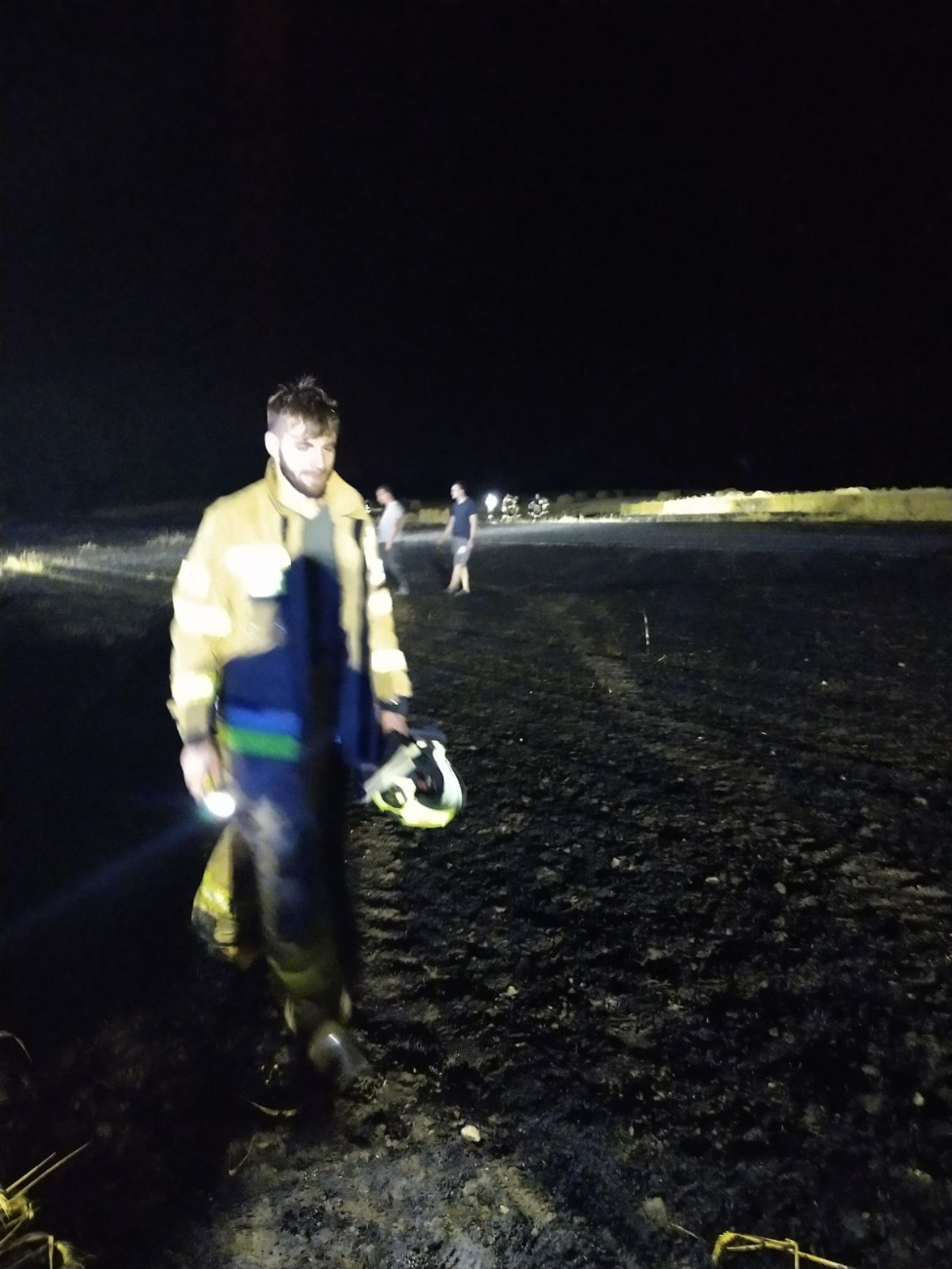 W nocy w Wierzbnie spłonęło pole pszenicy