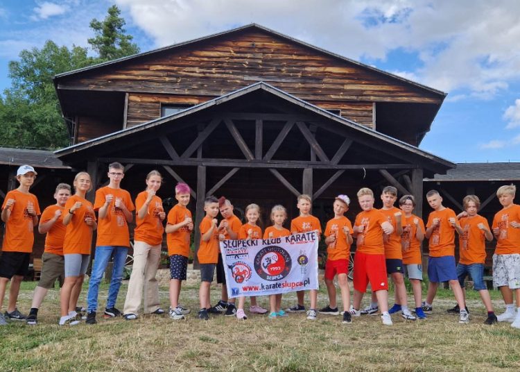 W Brzedni ładują akumulatory