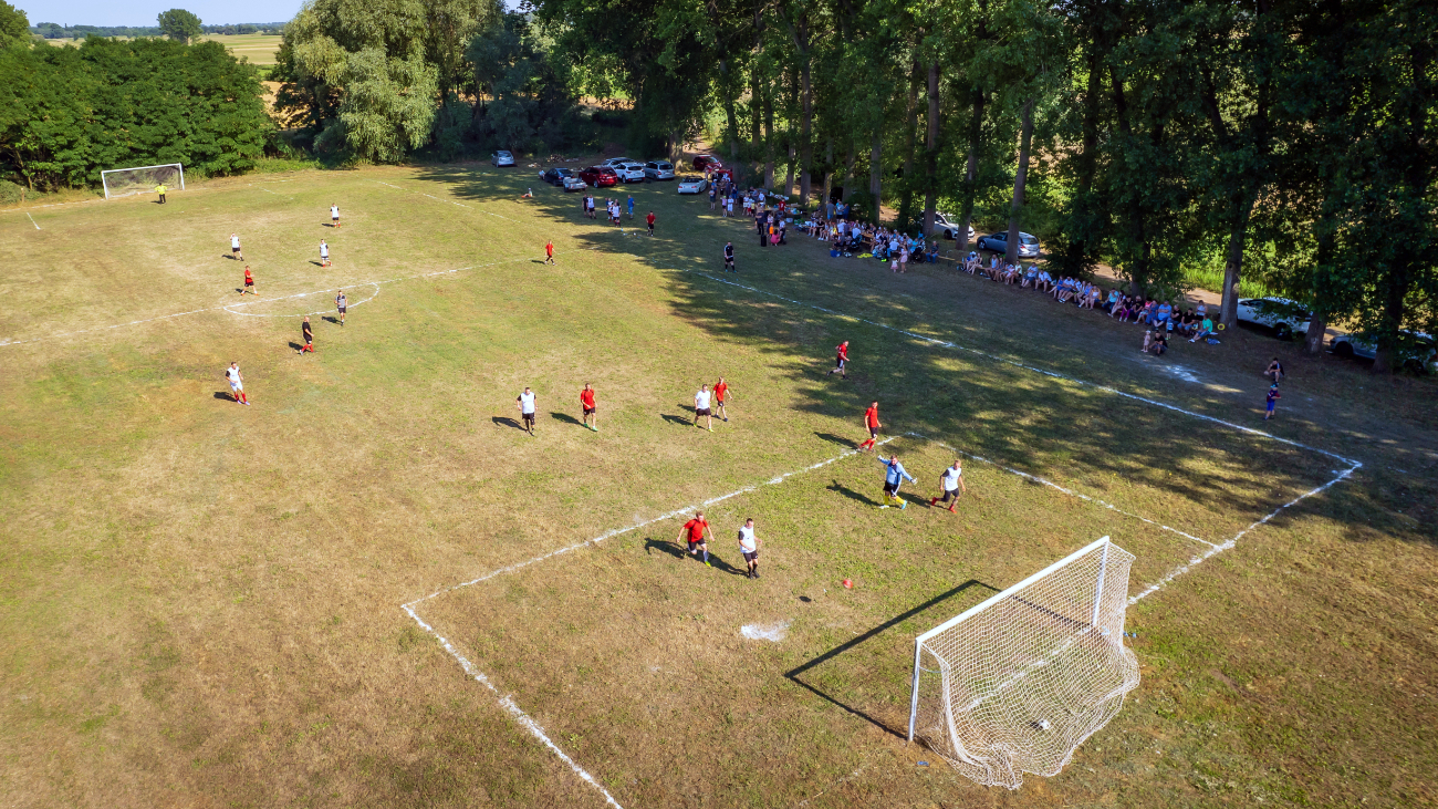 Tylko tam tak grają. Zobacz zdjęcia z niezwykłego meczu