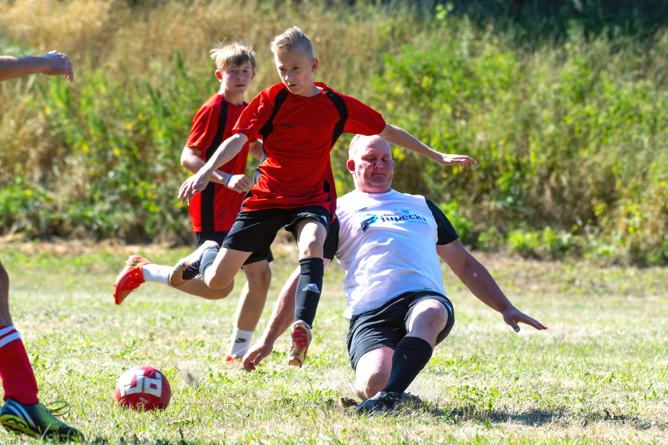 Tylko tam tak grają. Zobacz zdjęcia z niezwykłego meczu