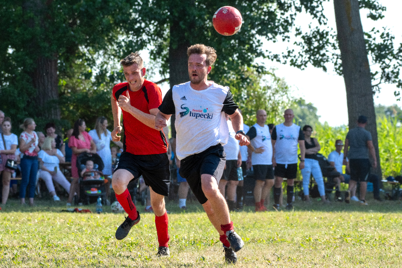 Tylko tam tak grają. Zobacz zdjęcia z niezwykłego meczu