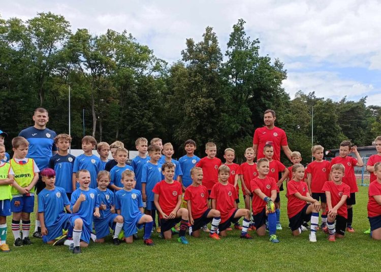 Sparingowe starcie żaków