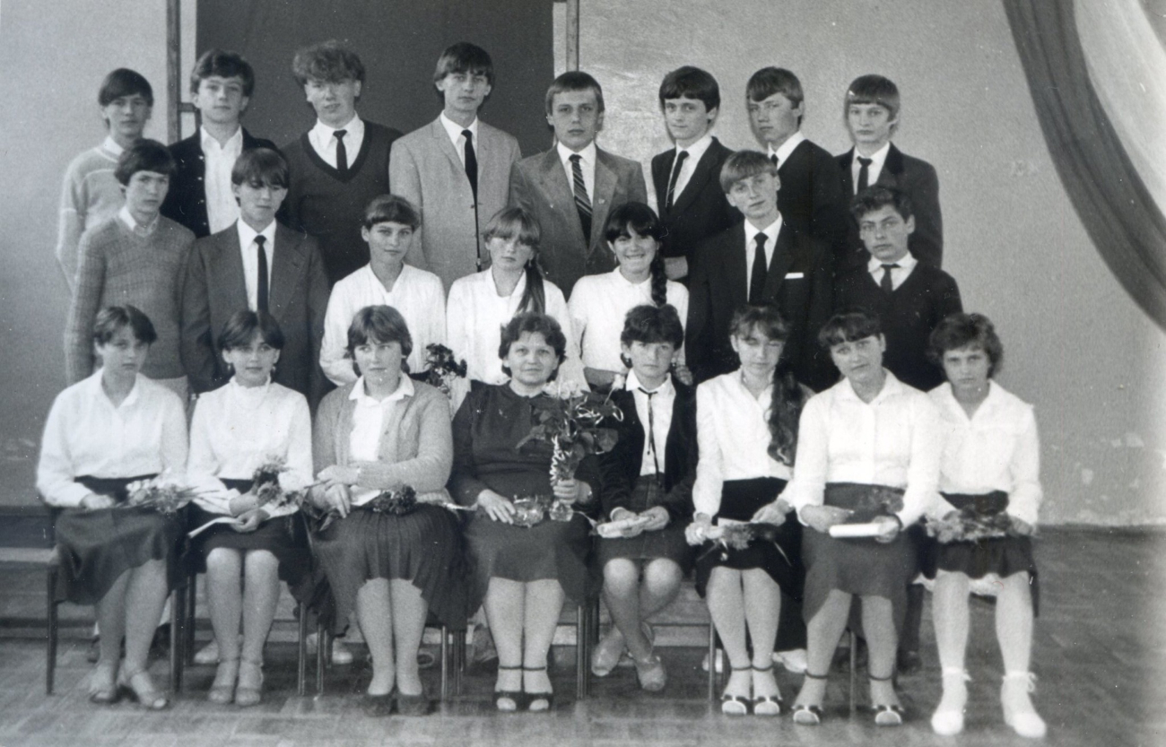 Szkoły już nie ma, ale są zdjęcia. Zobacz!