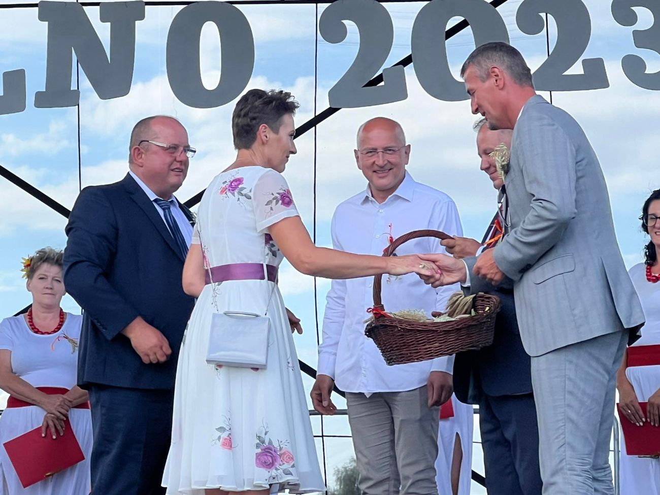 Tak się bawi Imielno. Zdjęcia z niezwykłych dożynek