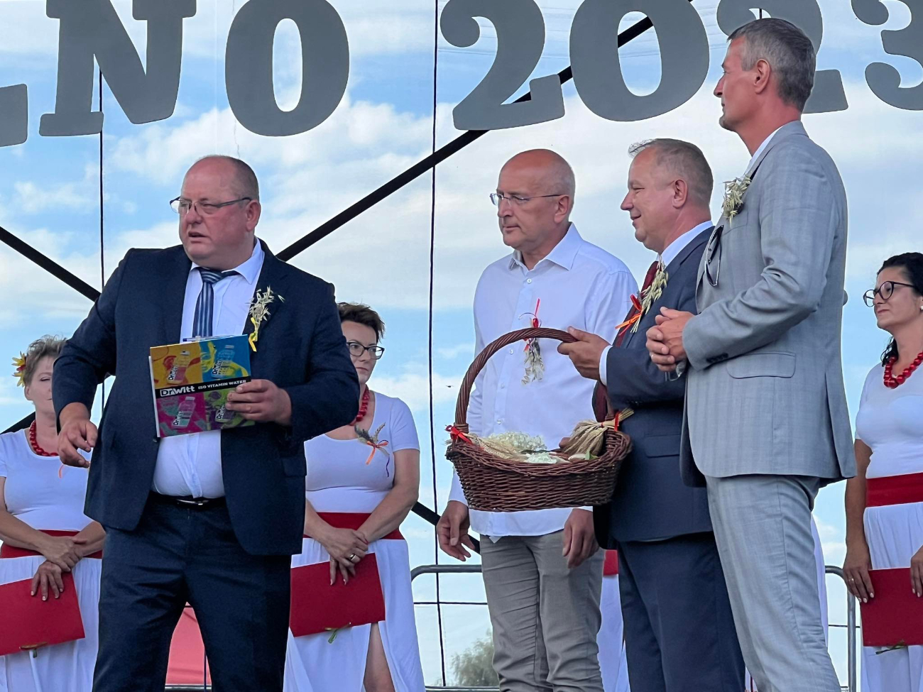 Tak się bawi Imielno. Zdjęcia z niezwykłych dożynek