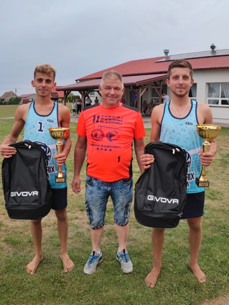 Duet Liczbińskich najlepszy w Cieninie