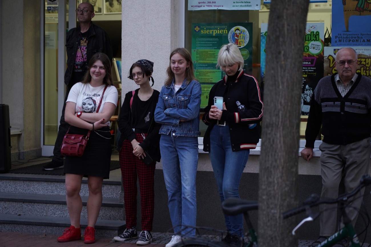 Słupczanie spotkali się przy kolumnie ZDJĘCIA