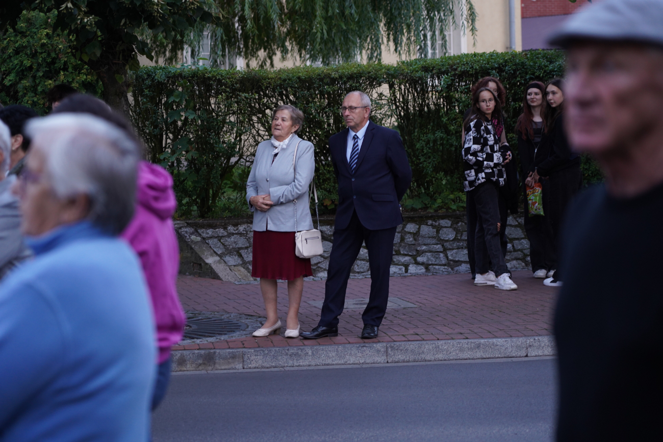 Słupczanie spotkali się przy kolumnie ZDJĘCIA