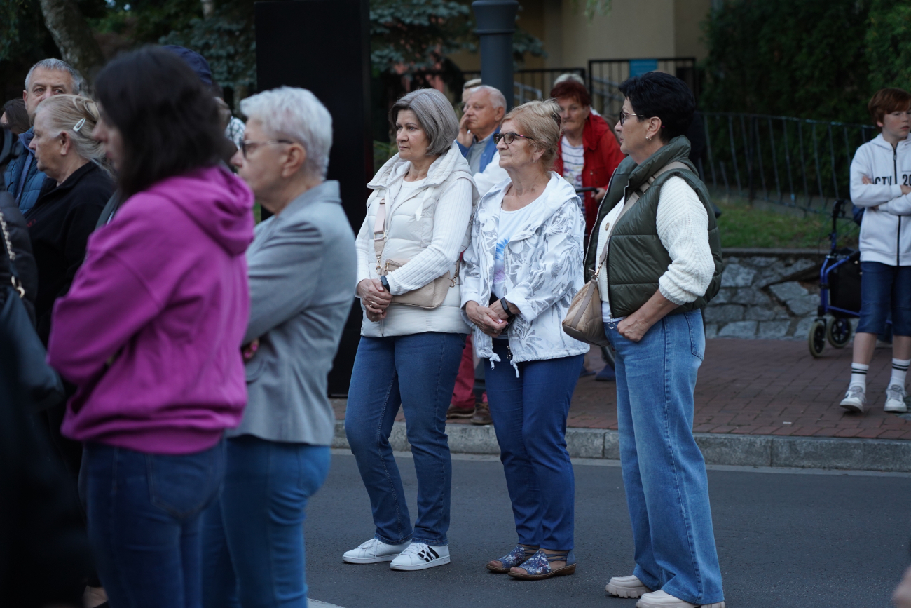 Słupczanie spotkali się przy kolumnie ZDJĘCIA