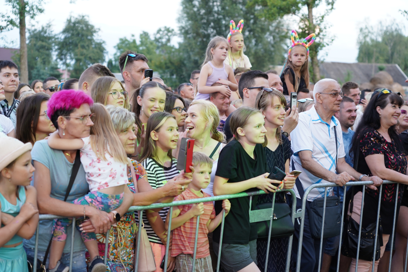 Tak się bawi Imielno. Zdjęcia z niezwykłych dożynek