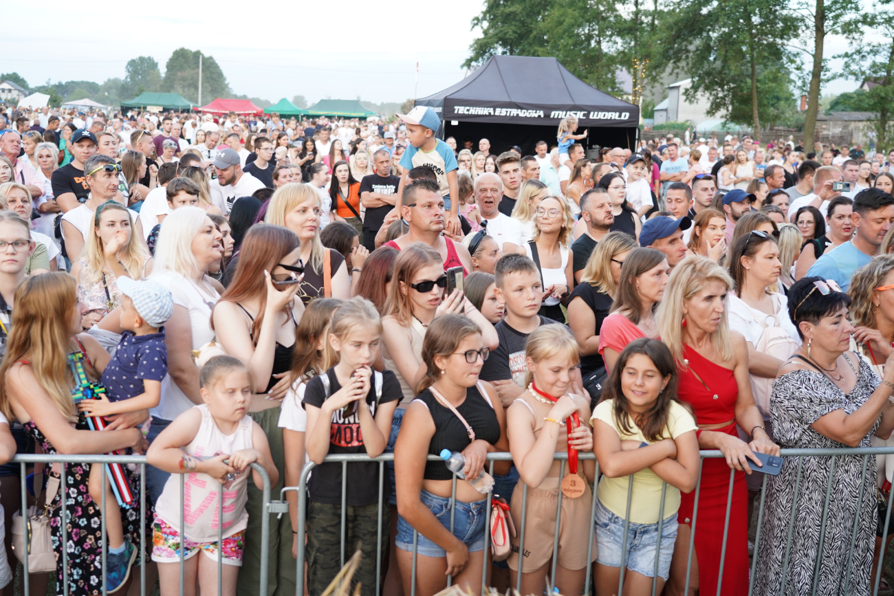 Tak się bawi Imielno. Zdjęcia z niezwykłych dożynek