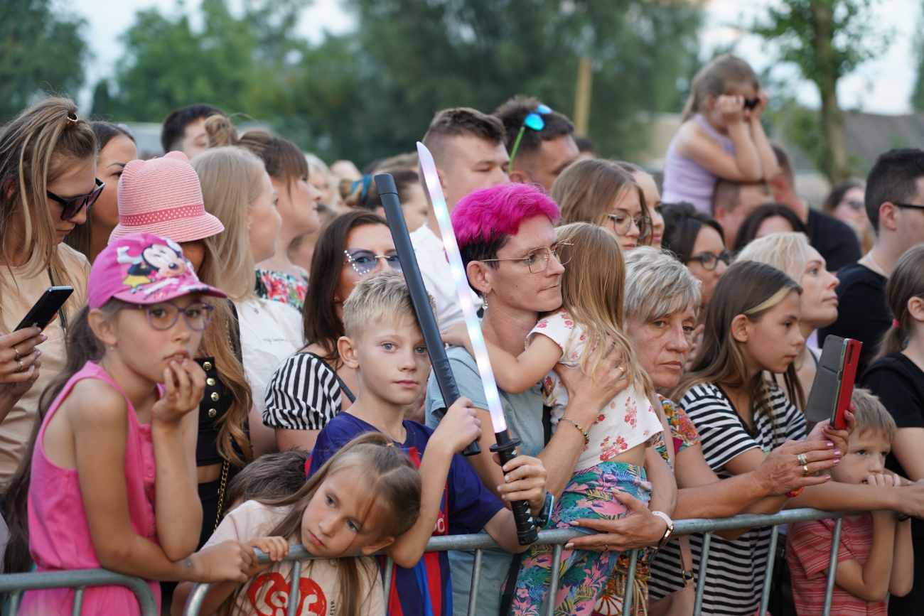 Tak się bawi Imielno. Zdjęcia z niezwykłych dożynek