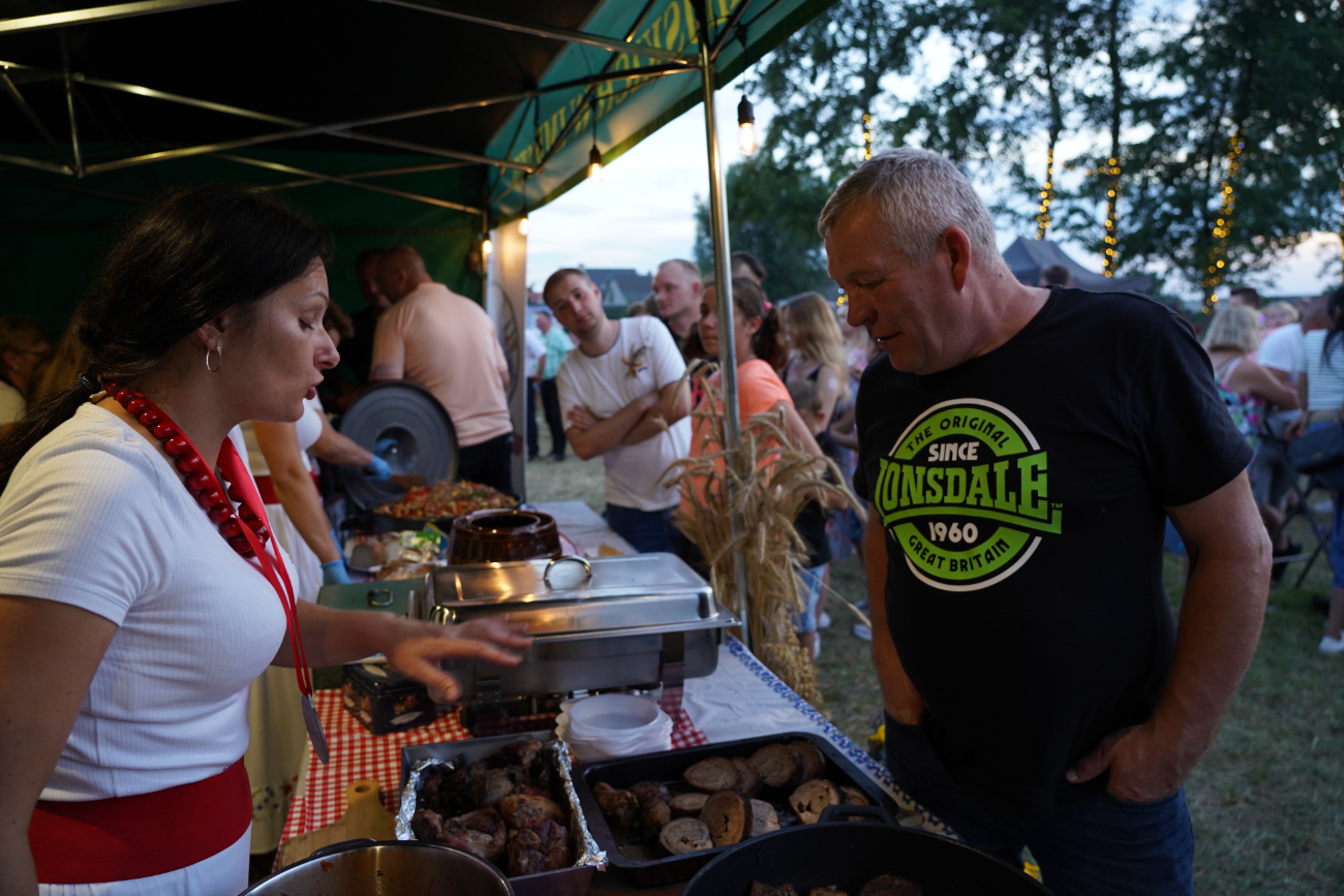 Tak się bawi Imielno. Zdjęcia z niezwykłych dożynek