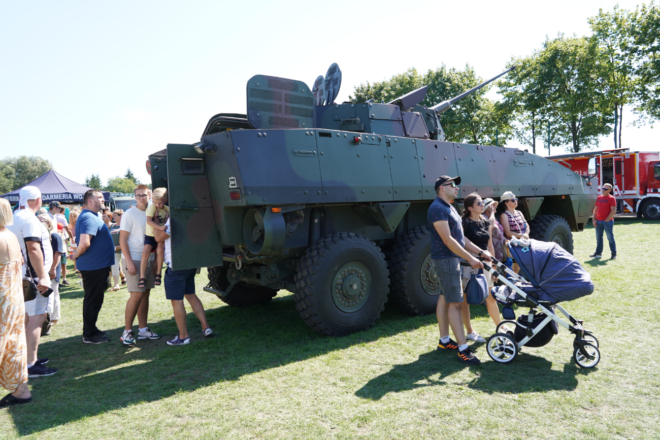 Piknik wojskowy w Ostrowitem. Zobacz zdjęcia