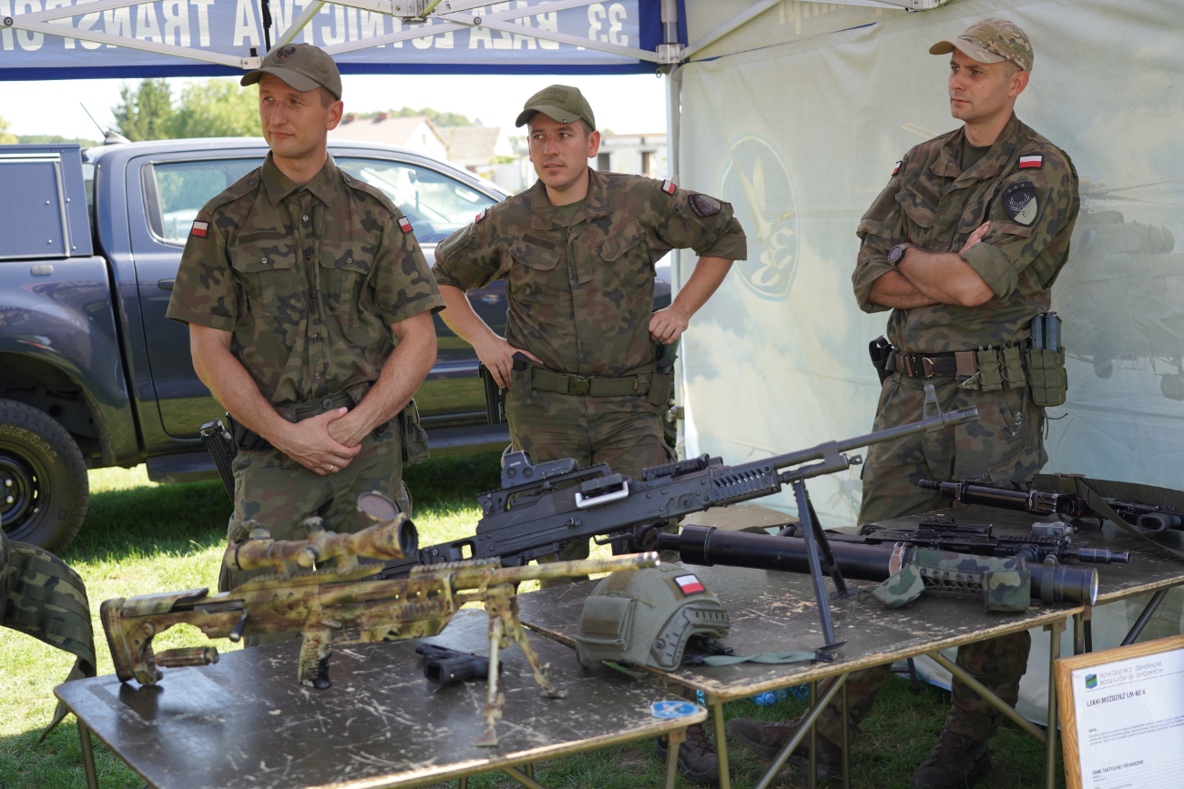 Piknik wojskowy w Ostrowitem. Zobacz zdjęcia