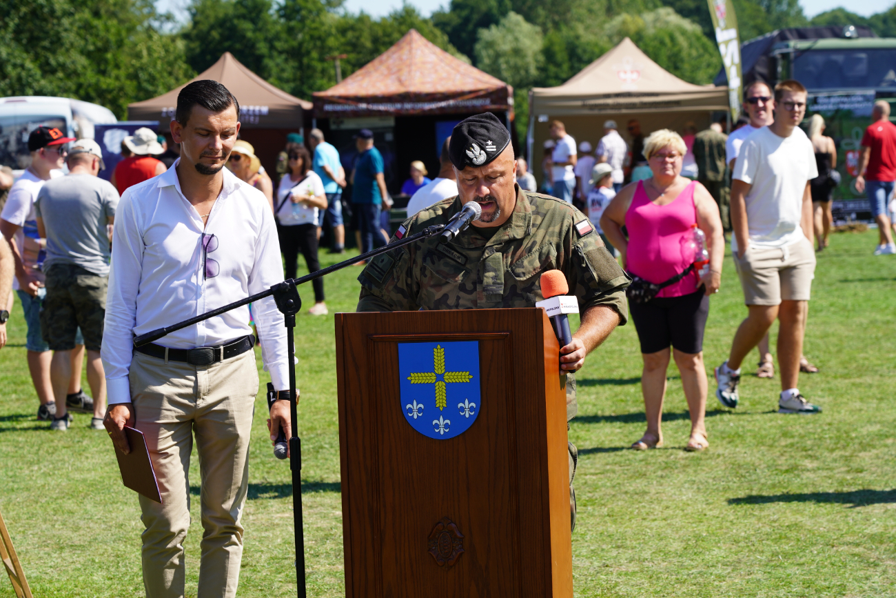 Piknik wojskowy w Ostrowitem. Zobacz zdjęcia