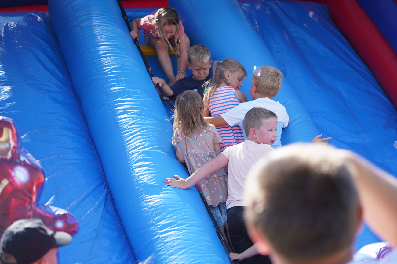 Piknik wojskowy w Ostrowitem. Zobacz zdjęcia