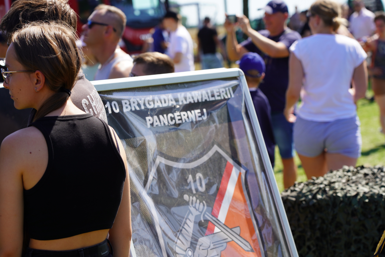 Piknik wojskowy w Ostrowitem. Zobacz zdjęcia