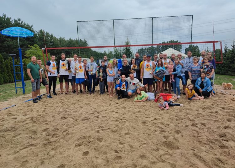 Dziewięć godzin plażowych zmagań