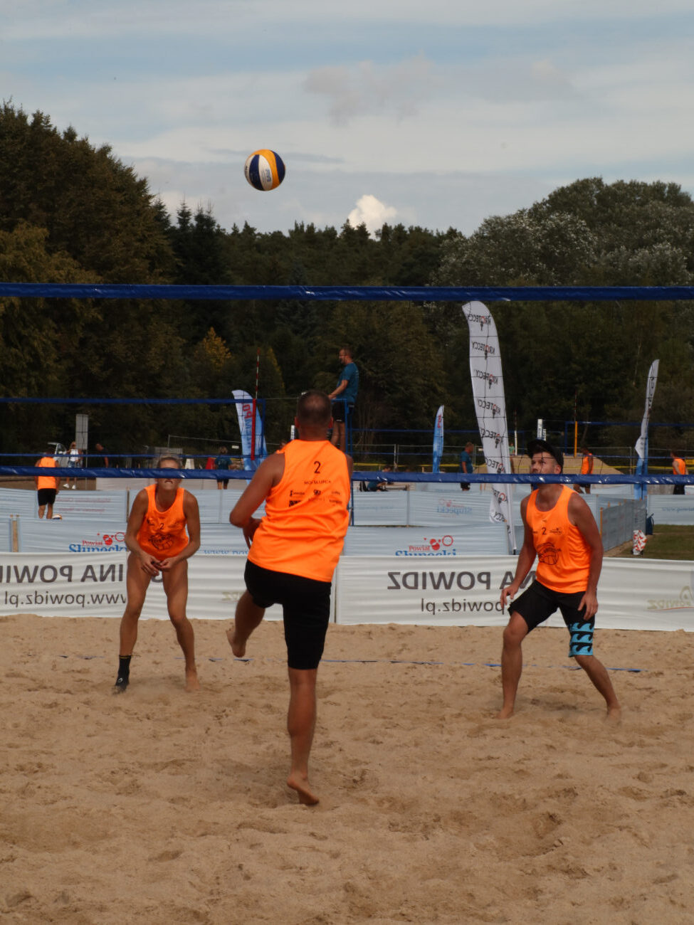 Ogólnopolski turniej siatkówki plażowej w Przybrodzinie. Zobacz zdjęcia