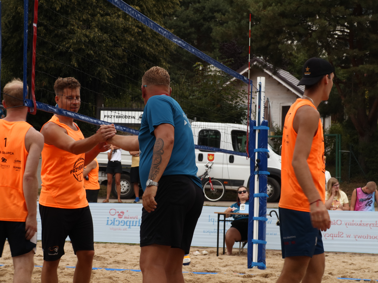 Ogólnopolski turniej siatkówki plażowej w Przybrodzinie. Zobacz zdjęcia