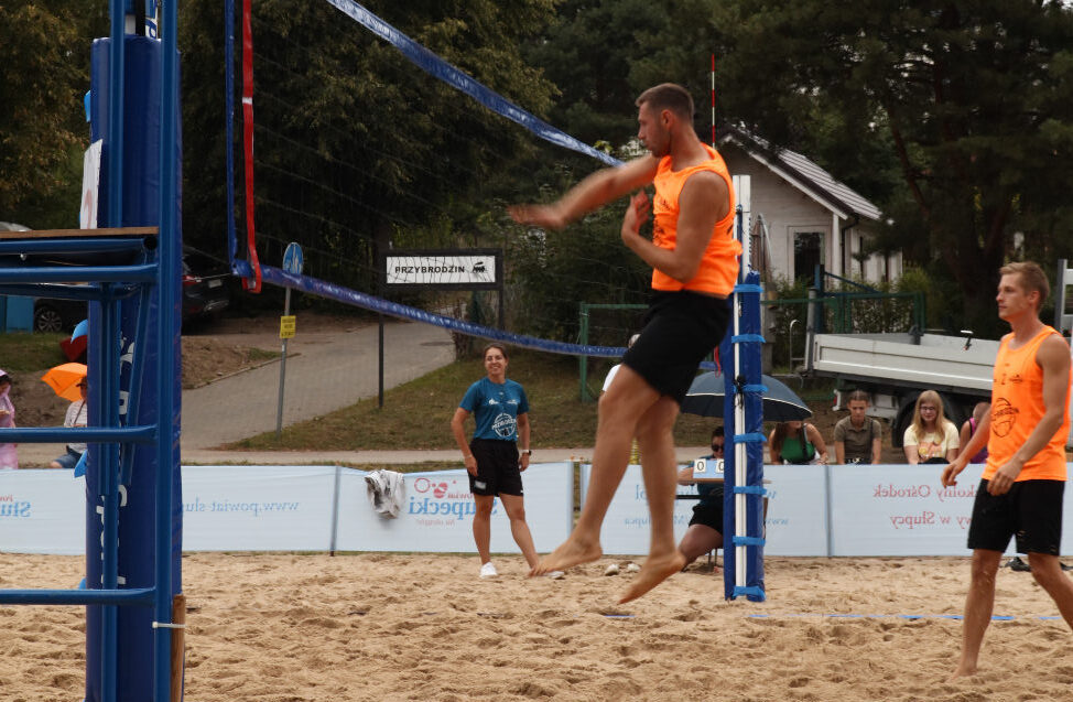 Ogólnopolski turniej siatkówki plażowej w Przybrodzinie. Zobacz zdjęcia