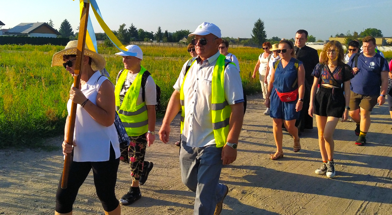 Szli ze Słupcy do Giewartowa