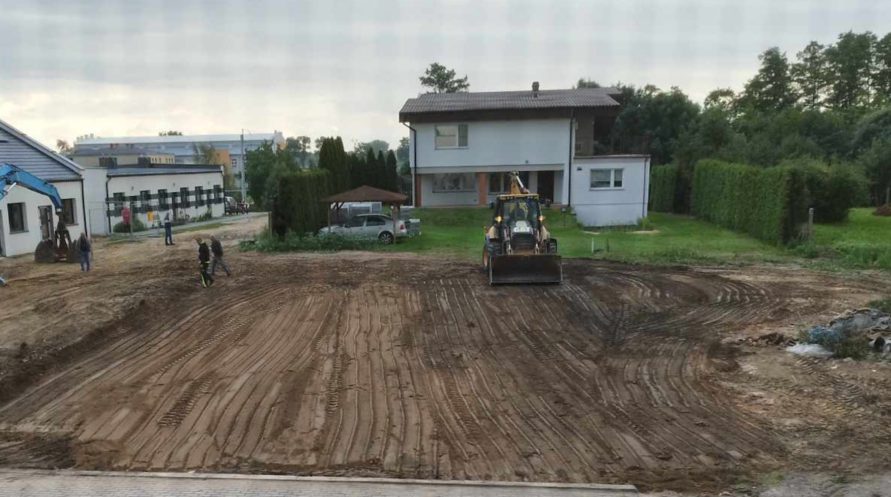Wyburzyli dom w Ostrowitem. Wkrótce wezmą się za kolejny