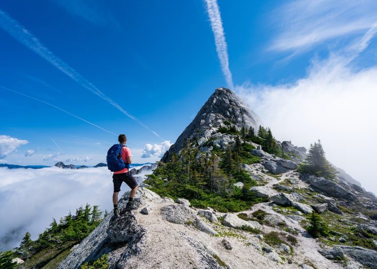 Wyprawa w góry zimą – co ze sobą zabrać?
