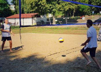 Starosta i wójt testowali boiska