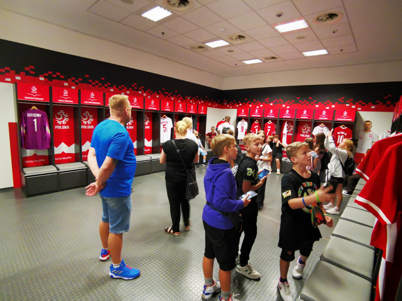 Kadrowicz zaprosił całą klasę z Giewartowa