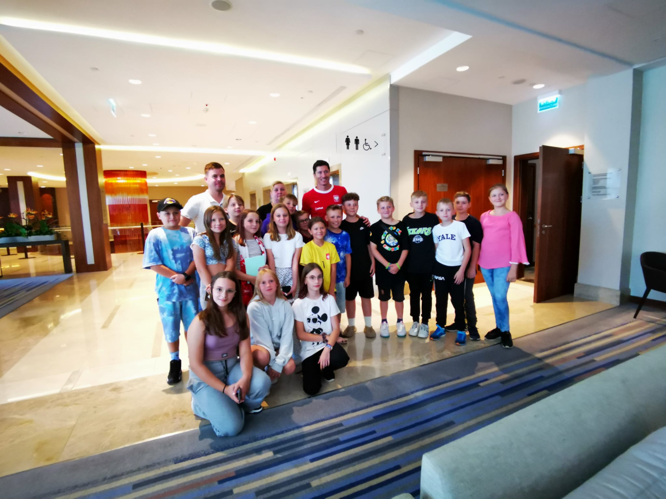 Kadrowicz zaprosił całą klasę z Giewartowa