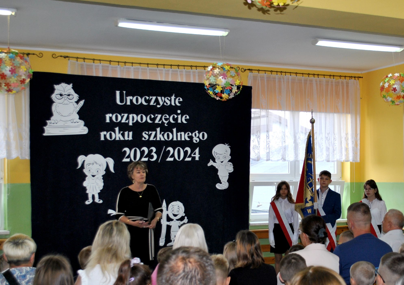 Rozpczęcie roku szkolnego w Drążnej