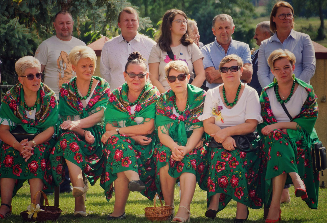 Dożynki powiatowe. Zdjęcia z uroczystości w kościele