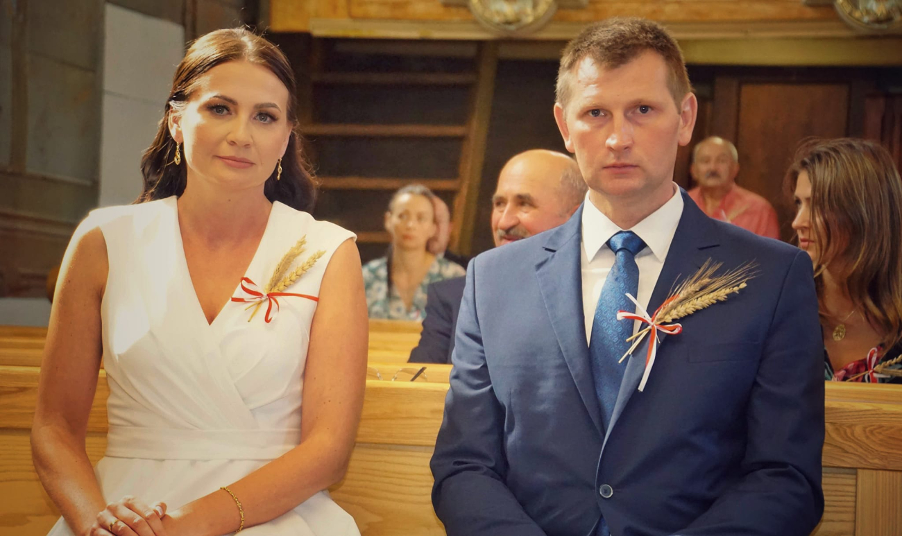 Dożynki powiatowe. Zdjęcia z uroczystości w kościele